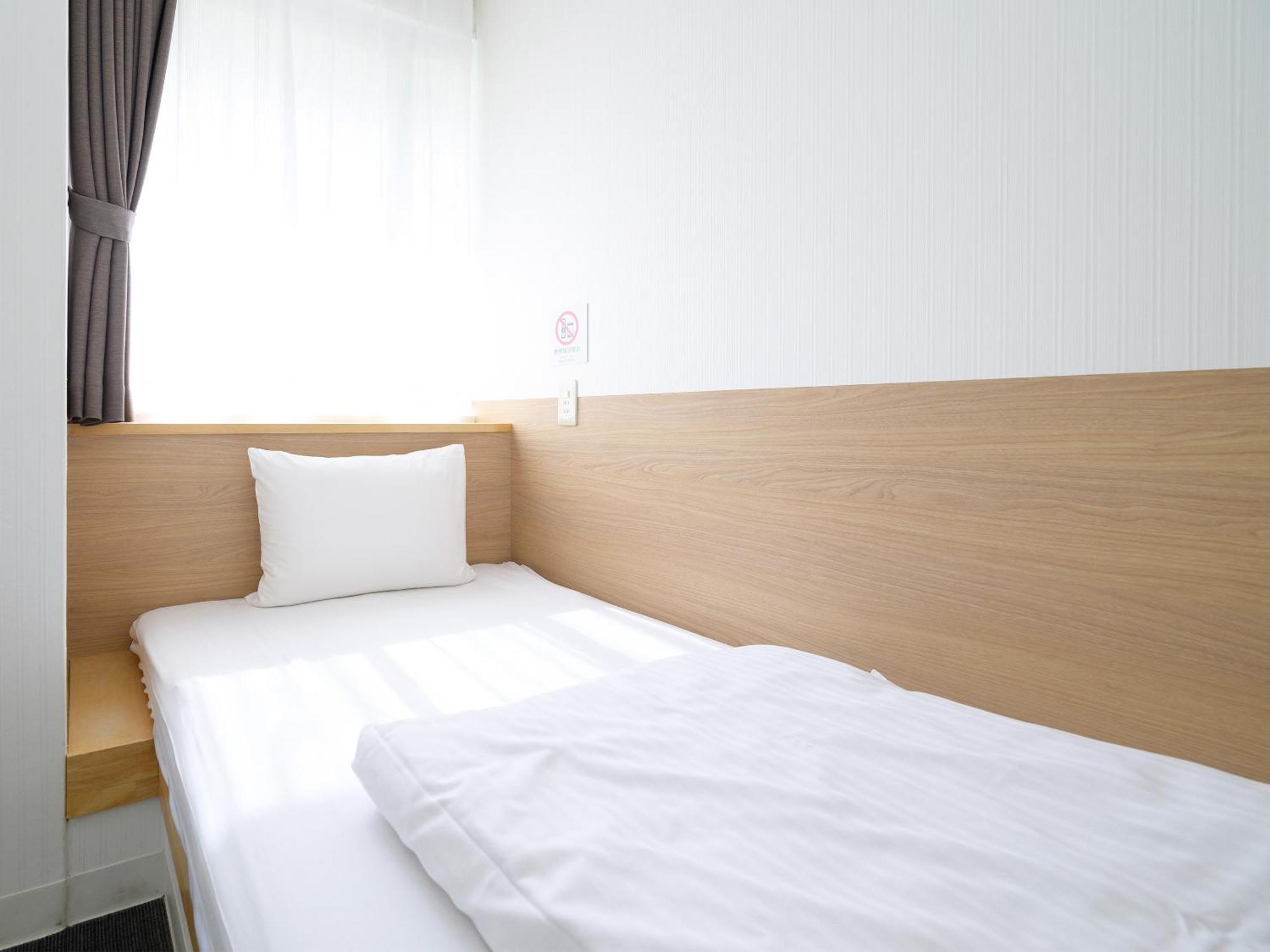 Abest Cube Naha Kokusai Street-Cabin Type Hotel All Room With Key Exterior photo