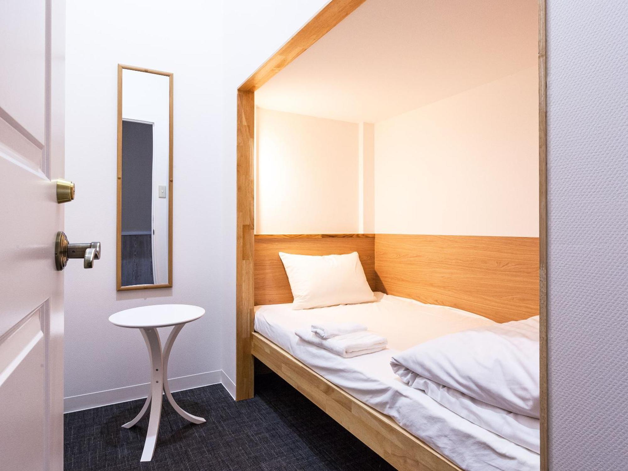 Abest Cube Naha Kokusai Street-Cabin Type Hotel All Room With Key Exterior photo
